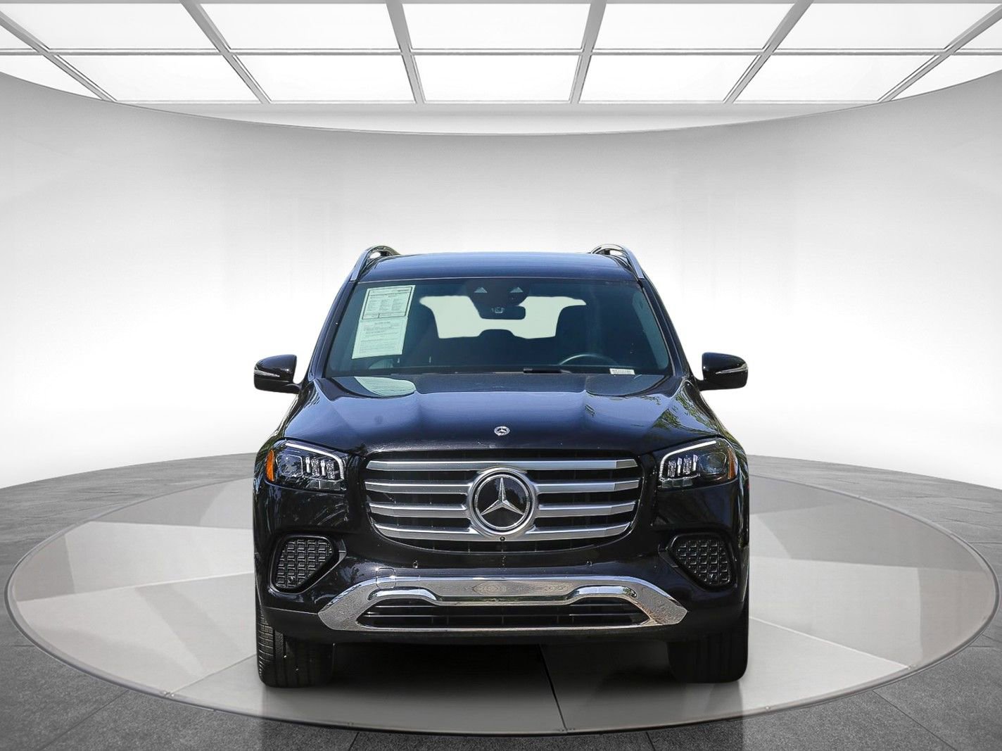 Used 2025 Mercedes-Benz GLS 450 4MATIC image 6