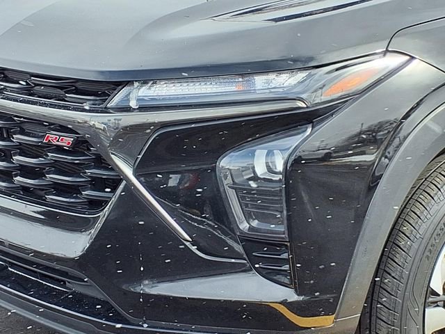 Used 2024 Chevrolet Trax RS w/ Sunroof Package image 28