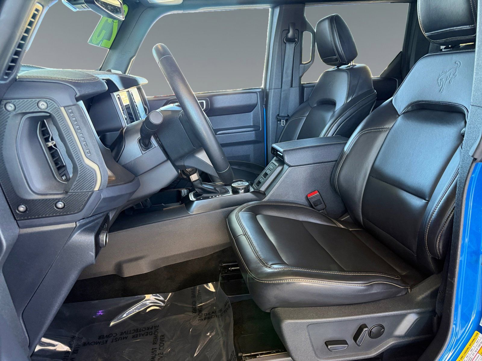 Used 2025 Ford Bronco Badlands AWD/4WD image 12