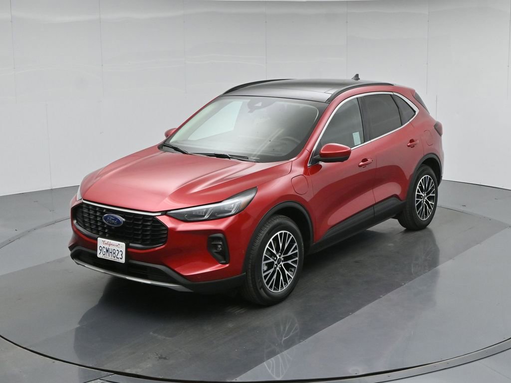 Used 2023 Ford Escape SE w/ PHEV Premium Package FWD image 39