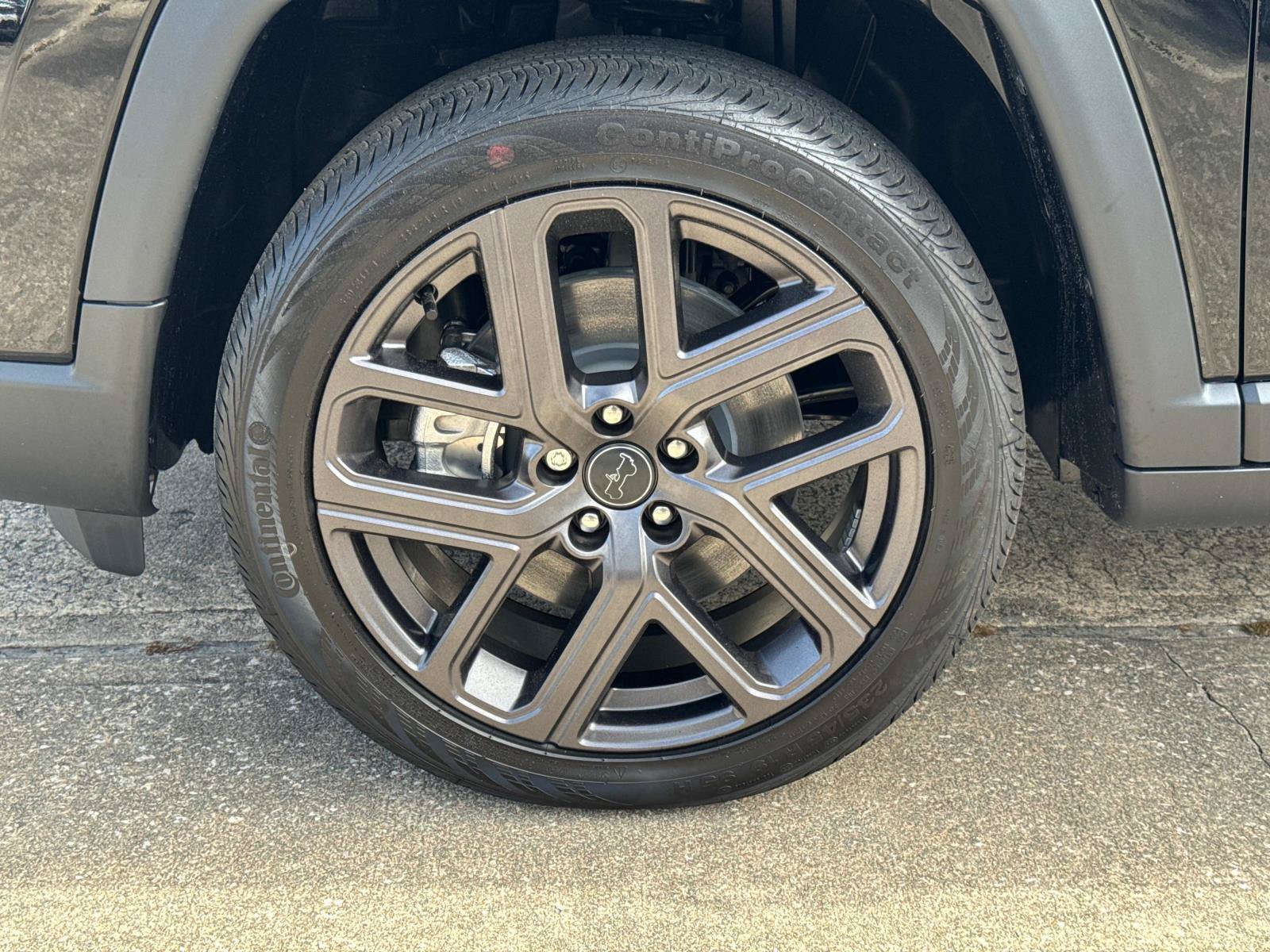 New 2026 Jeep Compass Latitude AWD/4WD image 10