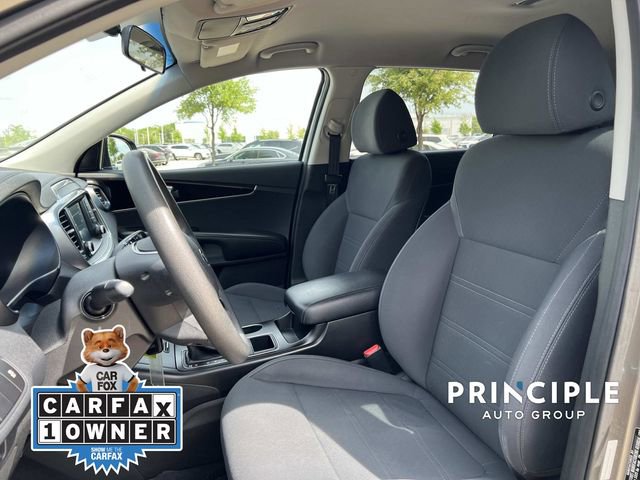 Used 2019 Kia Sorento LX FWD image 15