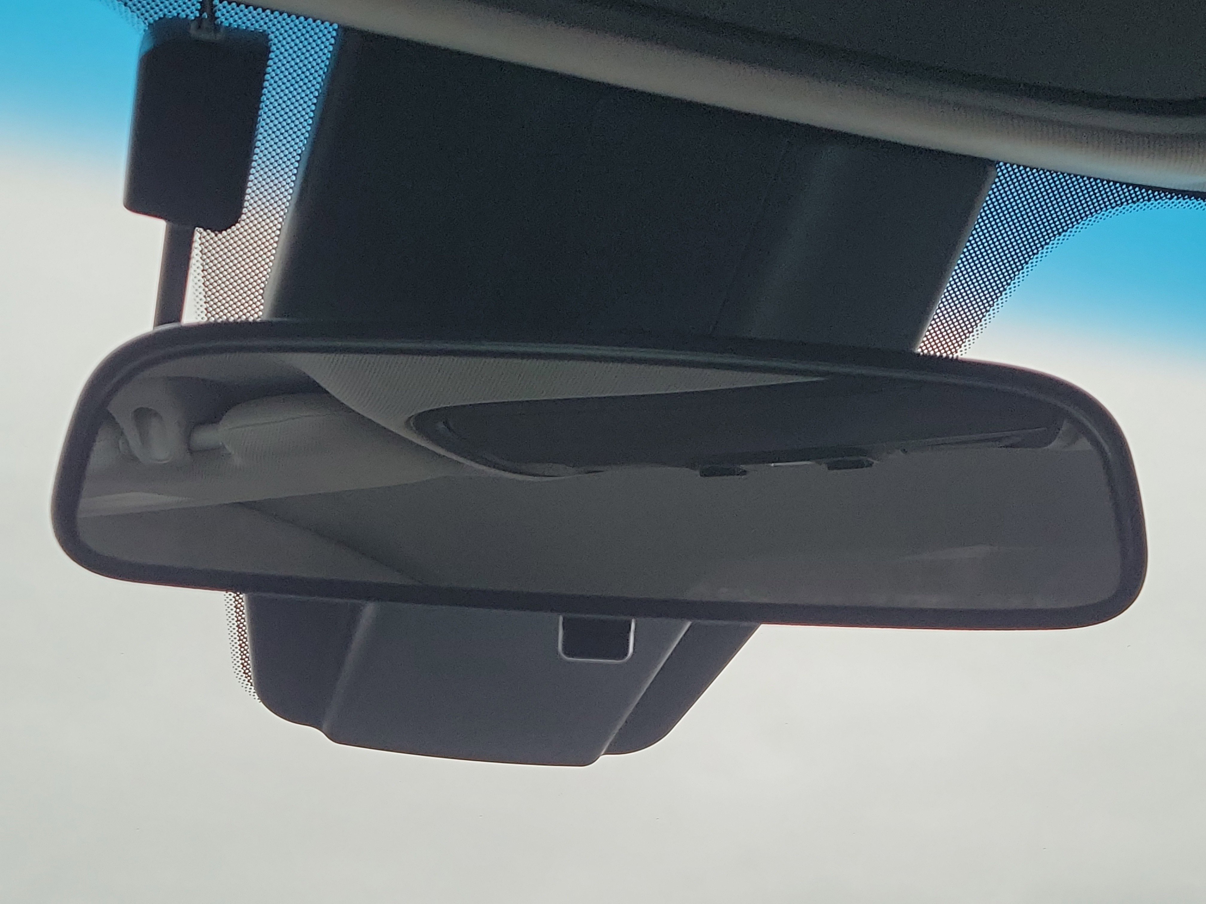 Used 2020 Kia Sorento EX image 29