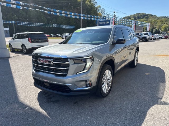 Used 2025 GMC Acadia Elevation w/ Elevation Premium Package image 6