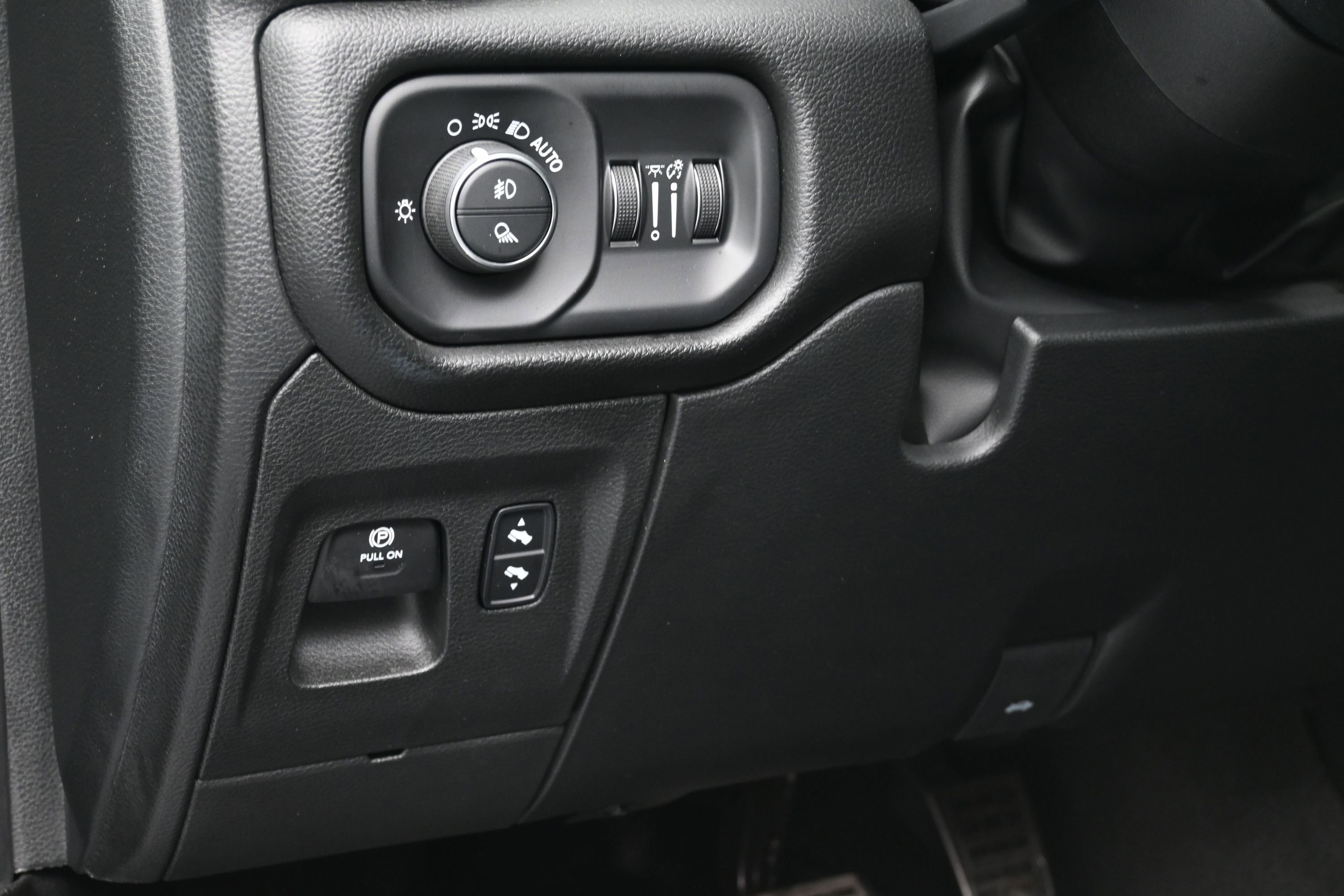 Used 2023 RAM 1500 Rebel w/ Rebel Level 2 Equipment Group AWD/4WD image 23