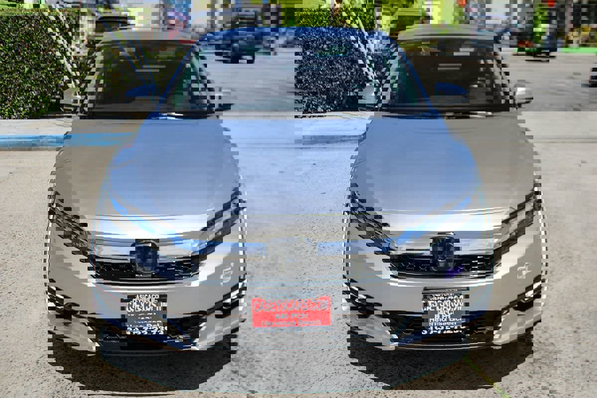 Used 2018 Honda Clarity Touring image 9