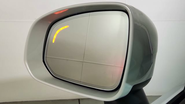New 2026 Volvo XC90 T8 Plus w/ Protection Package AWD/4WD image 15