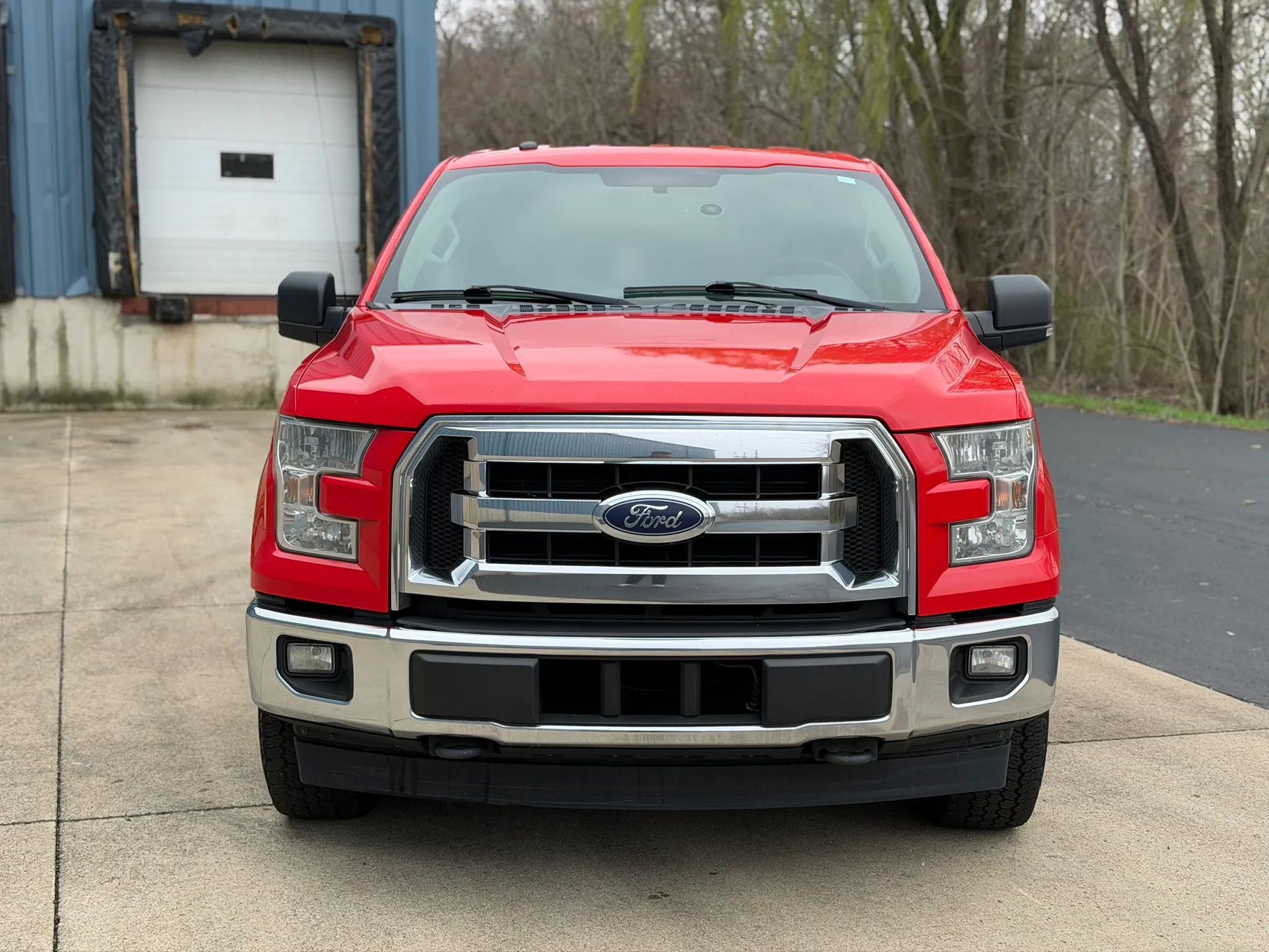 Used 2017 Ford F150 XLT AWD/4WD image 2