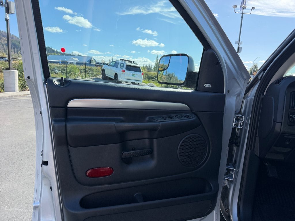 Used 2004 Dodge Ram 3500 Truck SLT w/ Trailer Tow Group AWD/4WD image 21