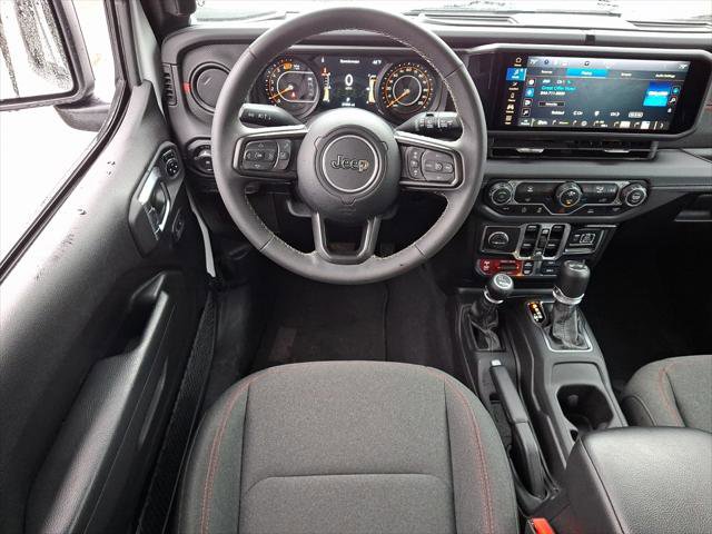 Certified 2025 Jeep Wrangler Unlimited Rubicon image 22