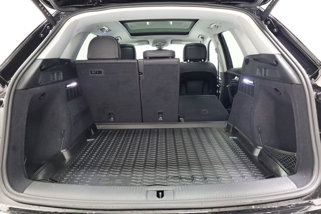 Used 2024 Audi Q5 2.0T Premium w/ Convenience Package image 33