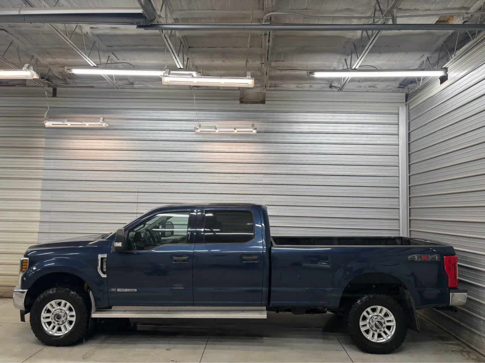 Used 2018 Ford F350 XLT w/ XLT Value Package AWD/4WD image 8