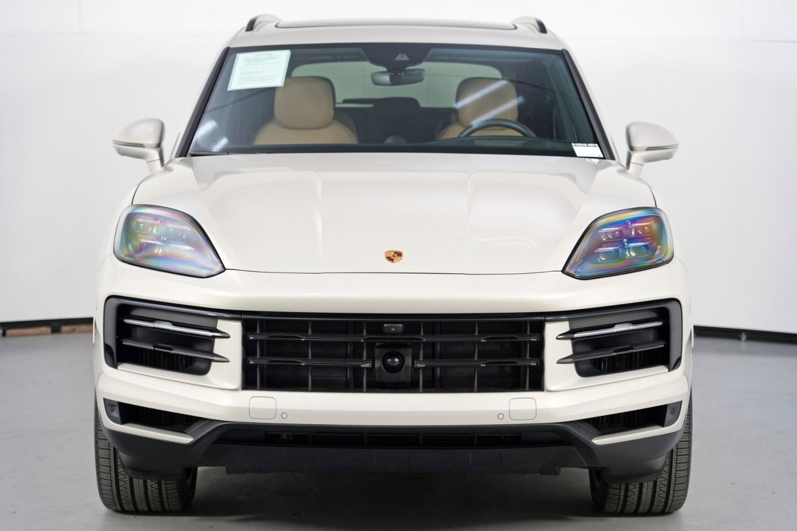 Used 2025 Porsche Cayenne E-Hybrid image 47