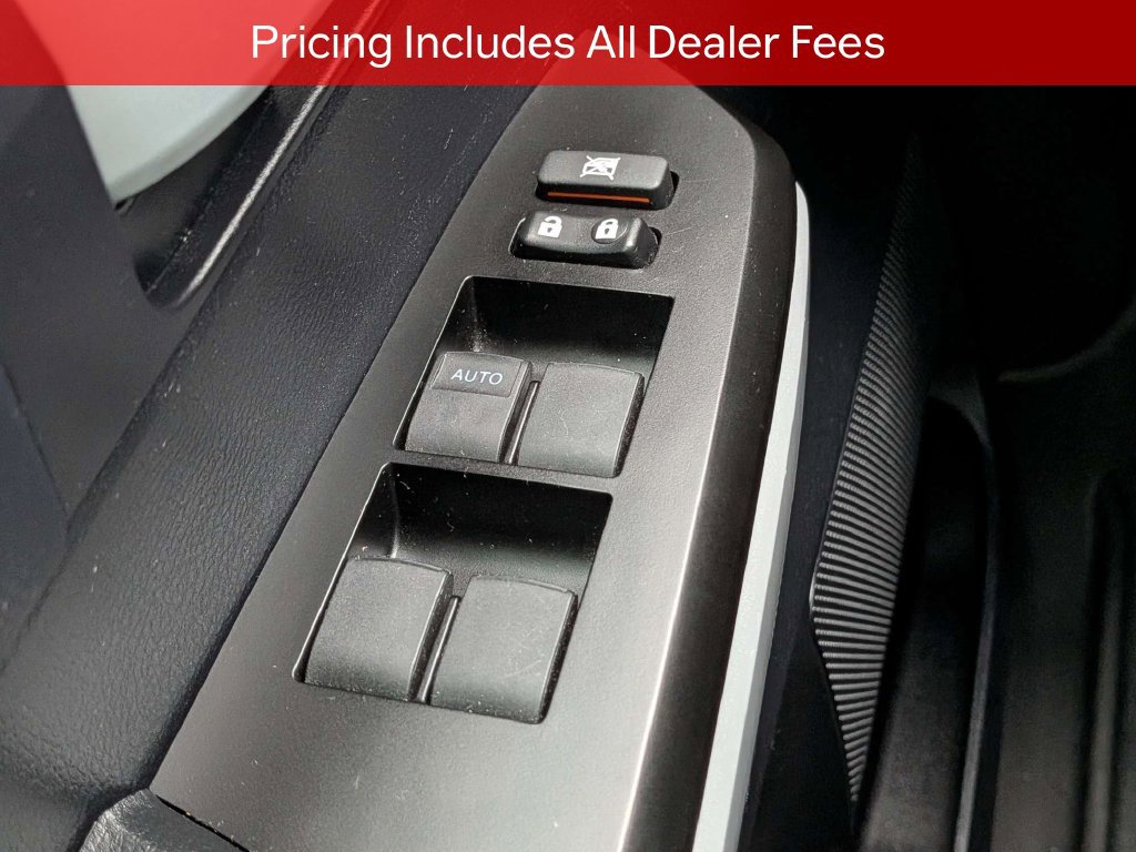 Used 2021 Toyota Tundra SR5 w/ SR5 Upgrade Package AWD/4WD image 25