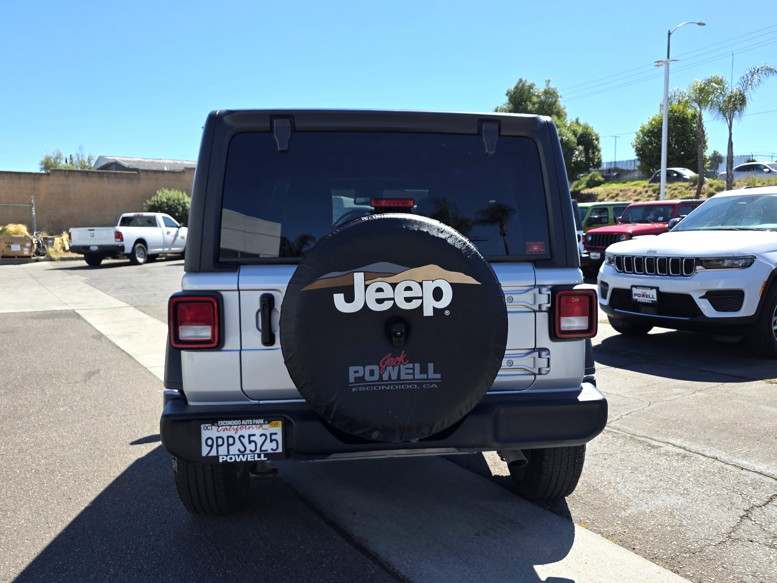 Used 2024 Jeep Wrangler Sport S image 4