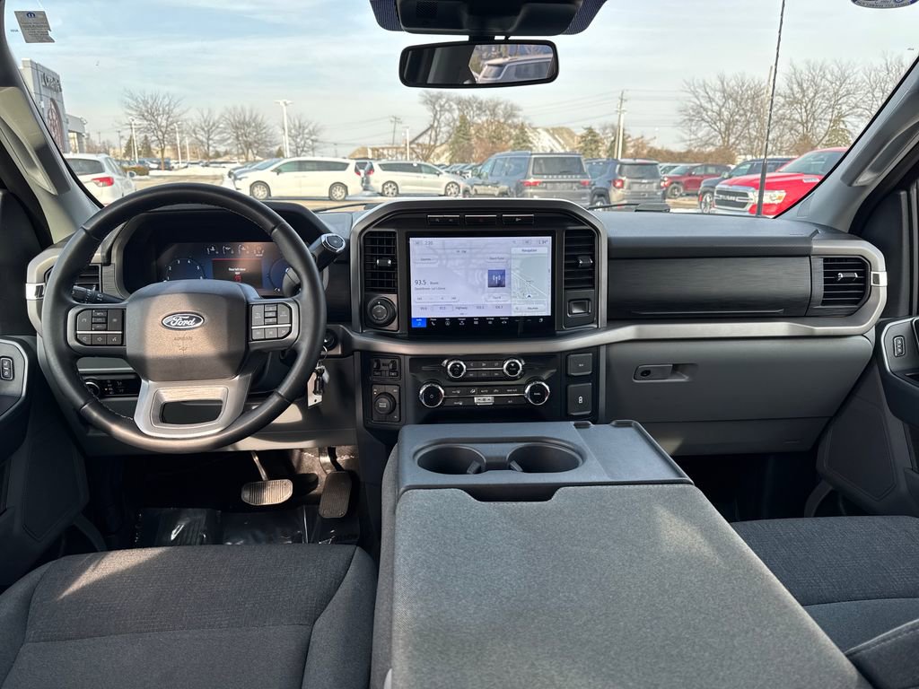 Used 2024 Ford F150 XLT image 13
