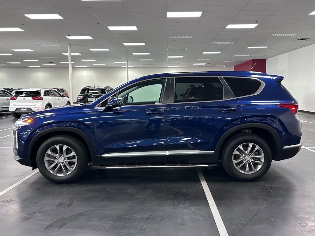 Used 2020 Hyundai Santa Fe SE image 4