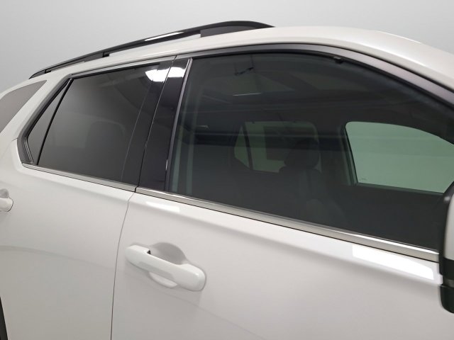 Used 2025 Honda Pilot Touring image 16