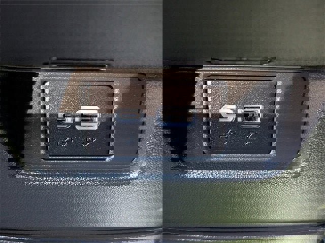 New 2025 Cadillac XT6 Luxury image 15