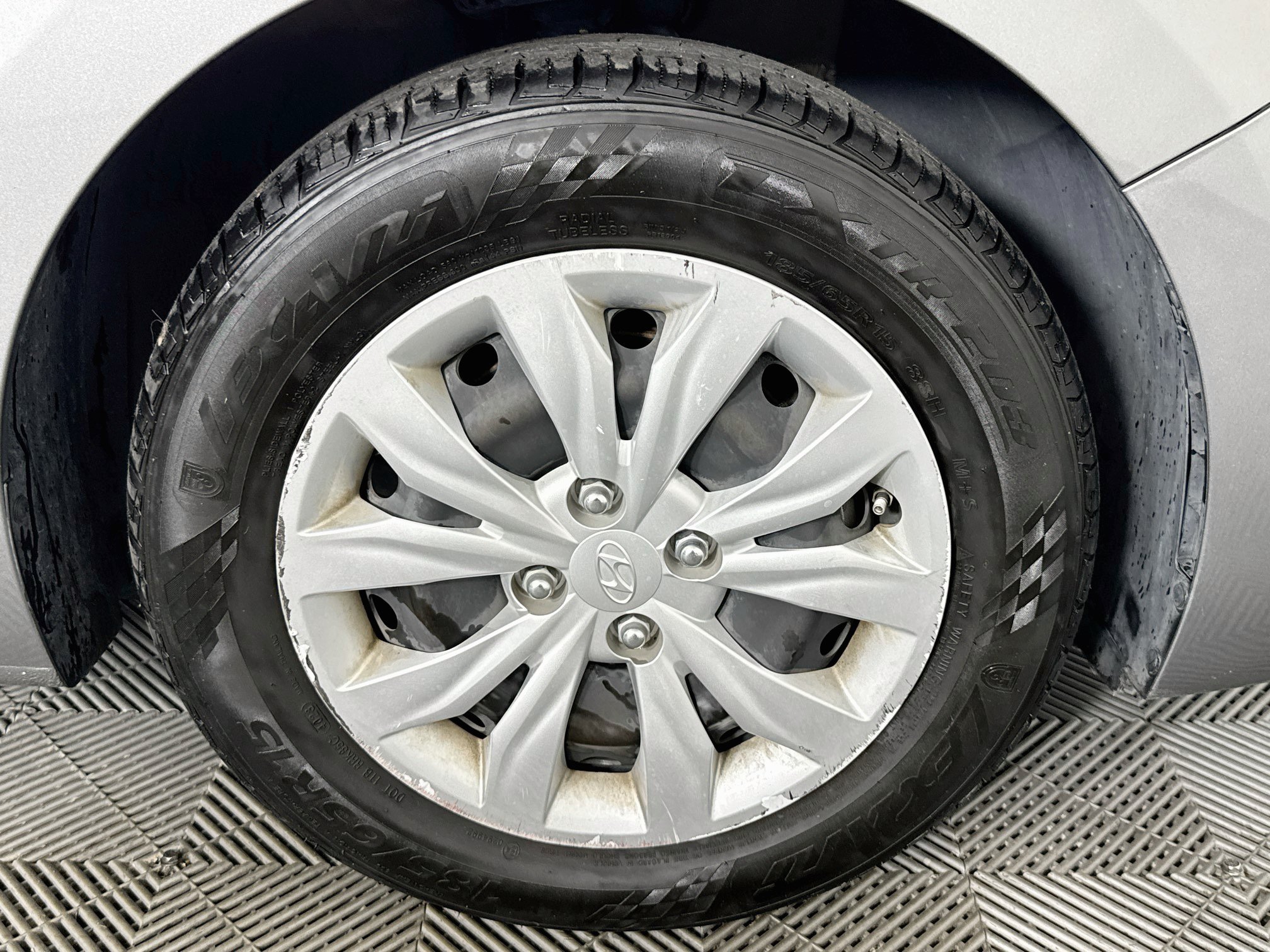 Used 2021 Hyundai Accent SE FWD image 29