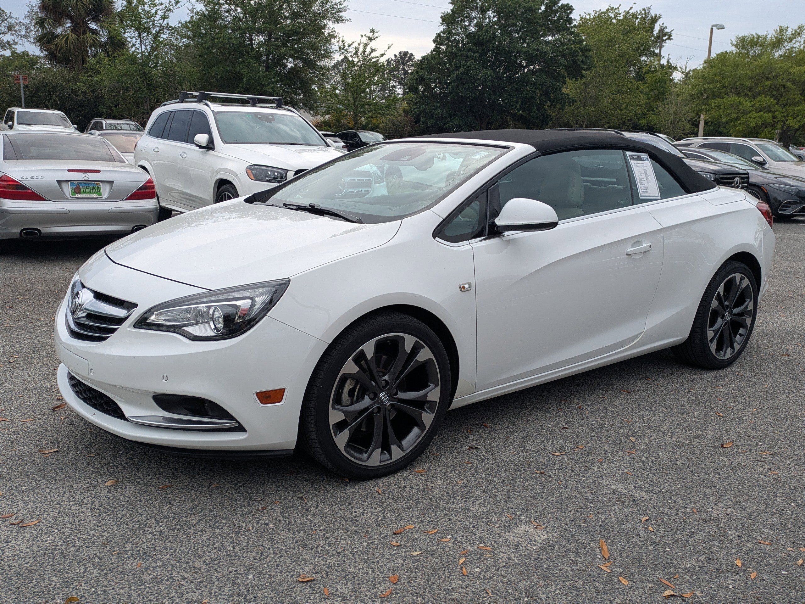 Used 2017 Buick Cascada Premium image 10