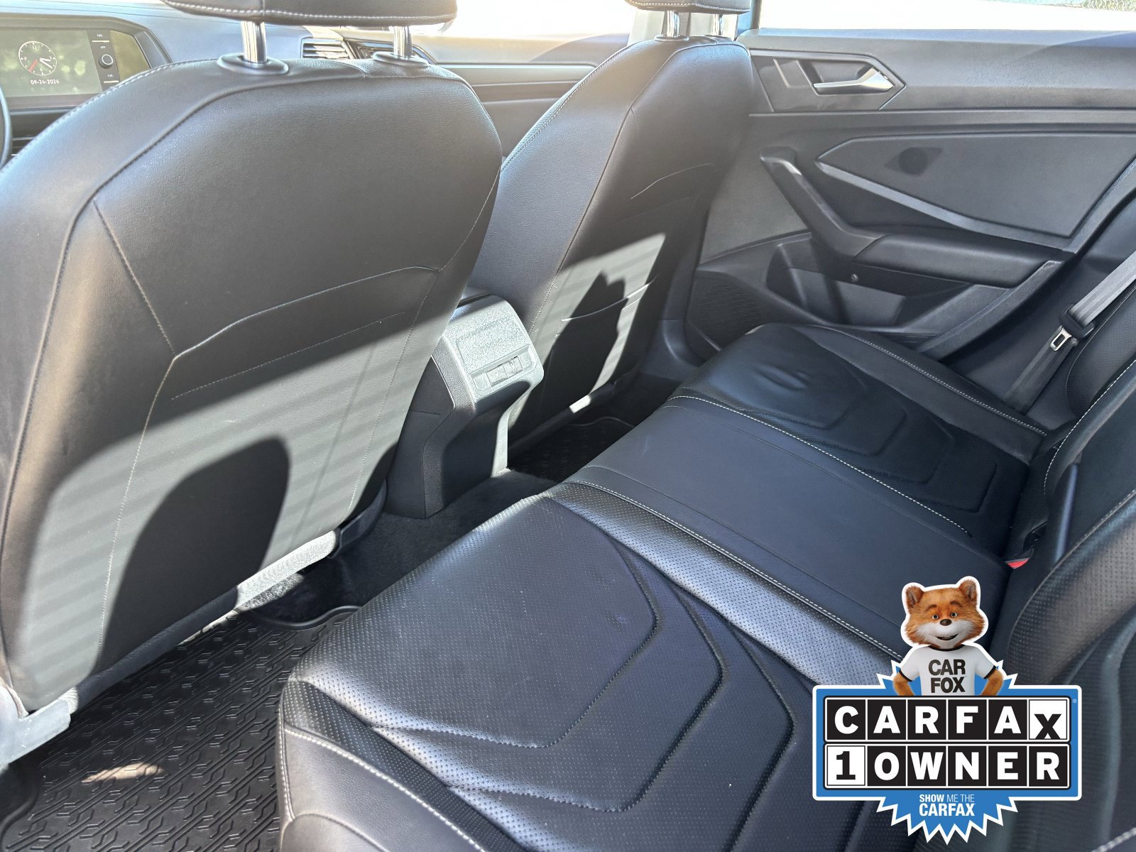Used 2021 Volkswagen Jetta SEL Premium FWD image 18