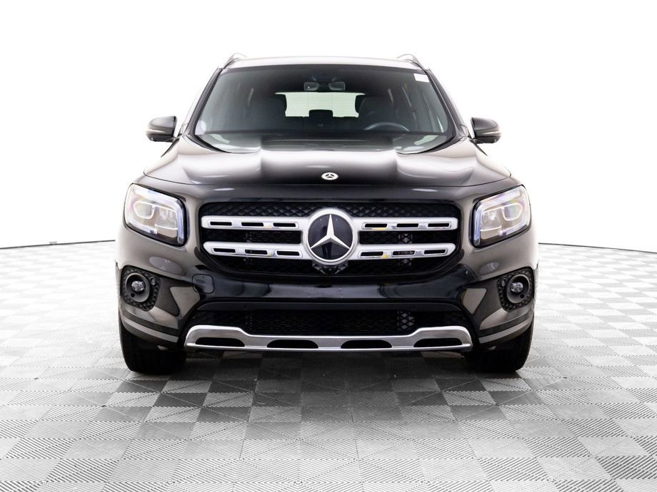 Used 2023 Mercedes-Benz GLB 250 4MATIC image 10