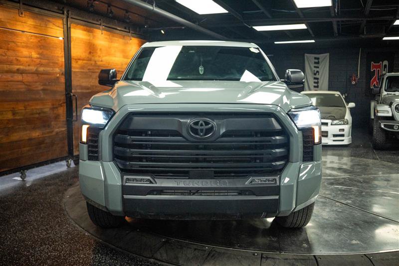 Used 2026 Toyota Tundra SR5 w/ SR5 Convenience Package AWD/4WD image 4