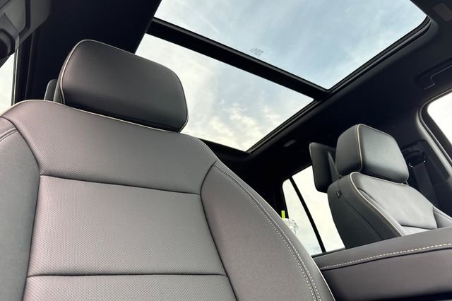 New 2026 GMC Yukon Elevation image 20