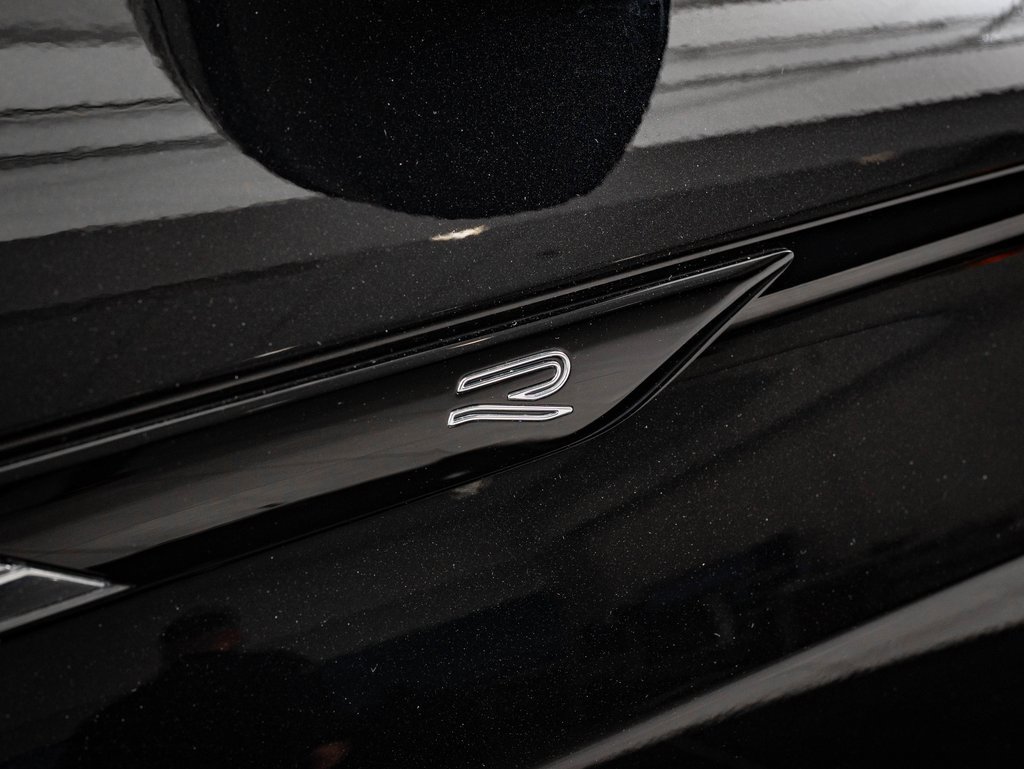 Used 2024 Volkswagen Tiguan SE R-Line image 9