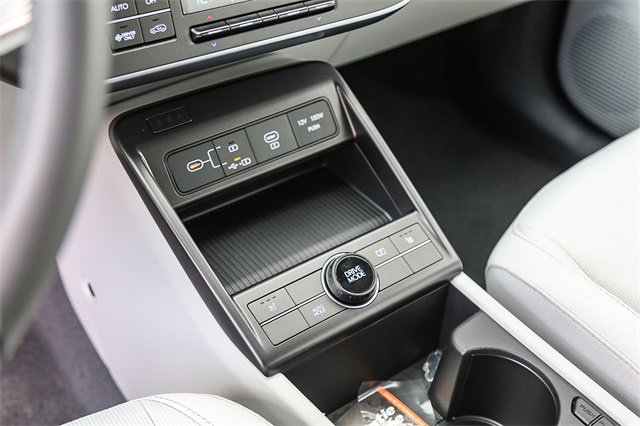 New 2025 Hyundai Kona SEL image 20