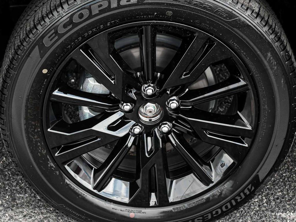 New 2024 Mitsubishi Eclipse Cross LE AWD/4WD image 7