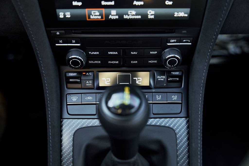 Used 2024 Porsche 718 Cayman GT4 RS w/ Weissach Package RWD image 54