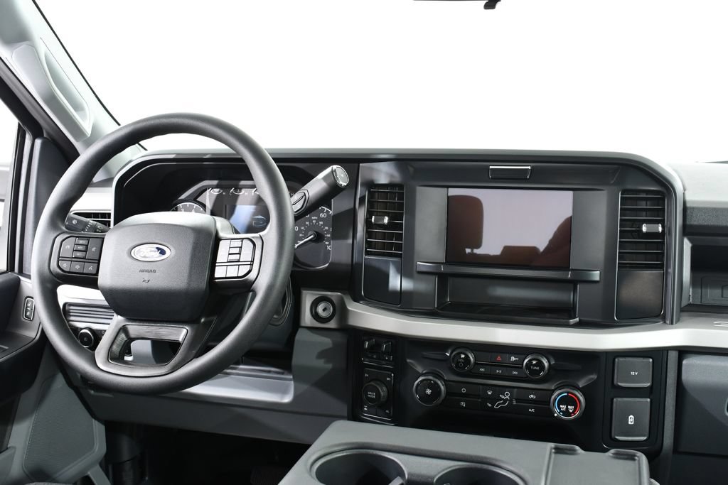 New 2026 Ford F350 XL w/ XL Driver Assist Package AWD/4WD image 8