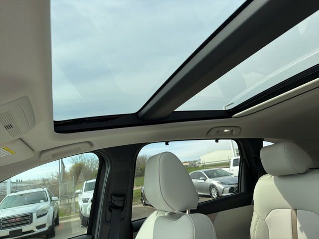 Used 2024 MAZDA CX-90 3.3 Turbo w/ Premium Plus Pkg image 11