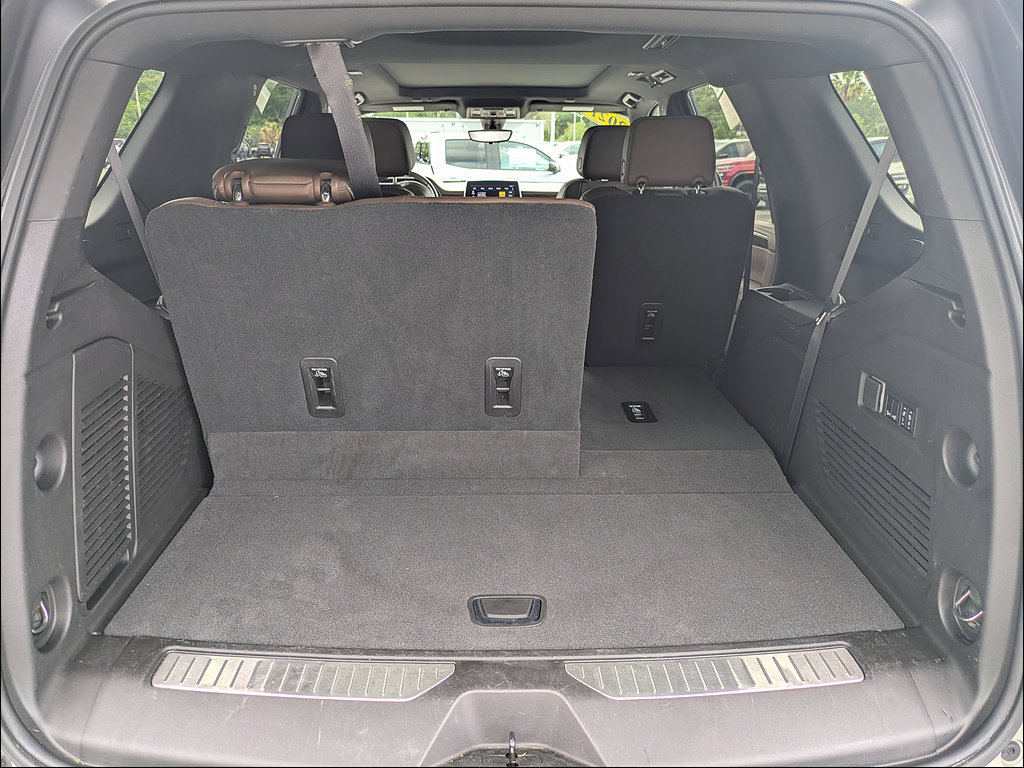 Certified 2021 Chevrolet Tahoe High Country AWD/4WD image 15