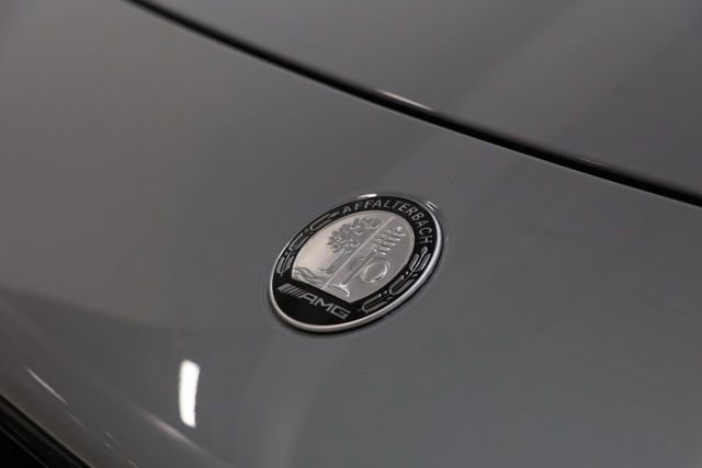 Used 2023 Mercedes-Benz SL 55 AMG 4MATIC image 14
