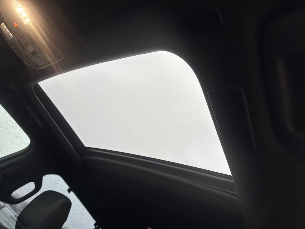 Used 2024 Lexus LX 600 F Sport image 17