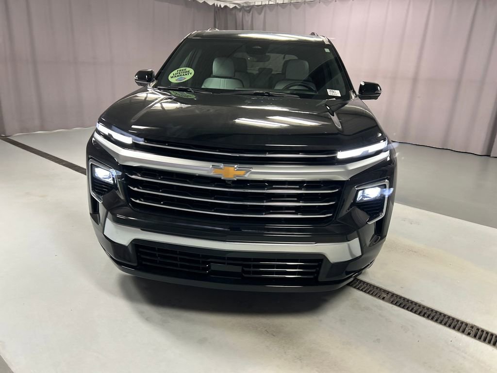 Used 2024 Chevrolet Traverse RS video 2