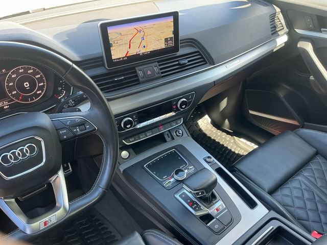 Used 2018 Audi SQ5 Prestige AWD/4WD image 25