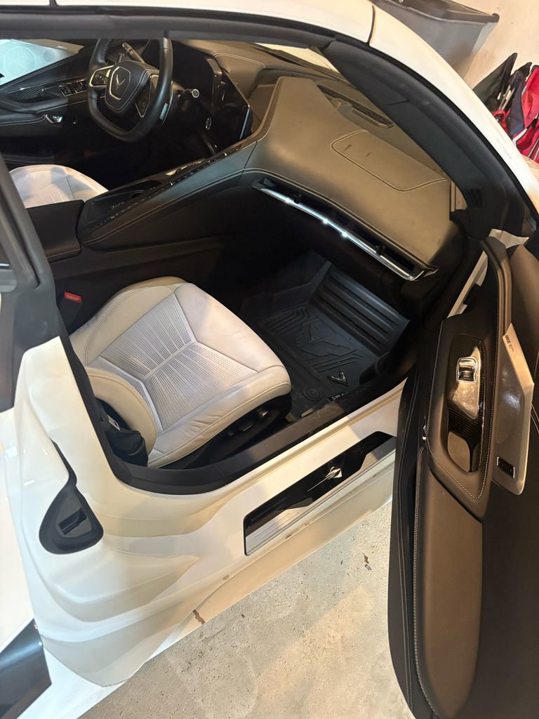 Used 2020 Chevrolet Corvette Stingray Premium Conv w/ 3LT Preferred Equipment Group image 9