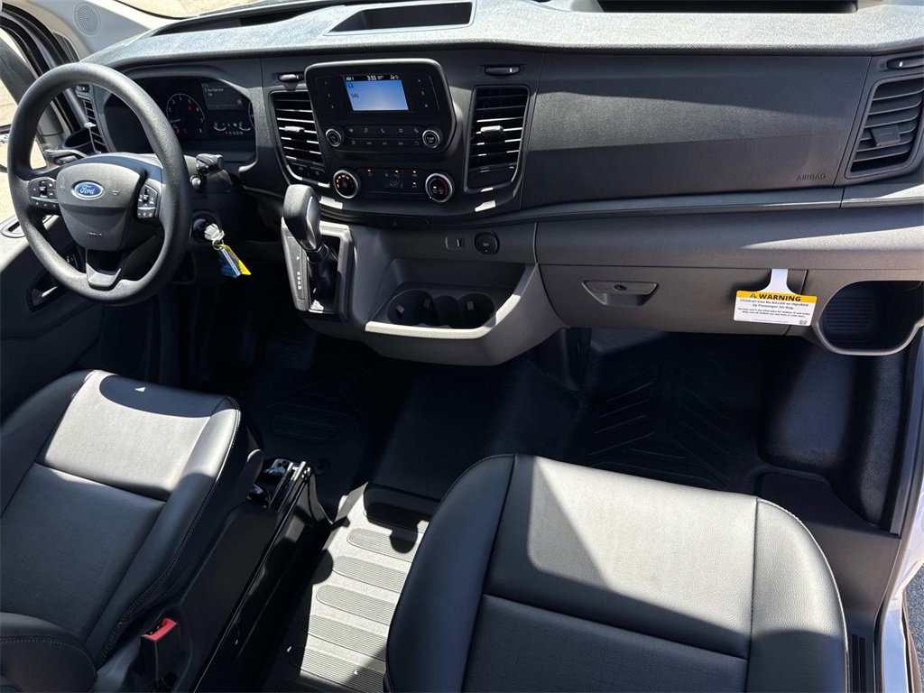 New 2025 Ford Transit 250 Low Roof image 22