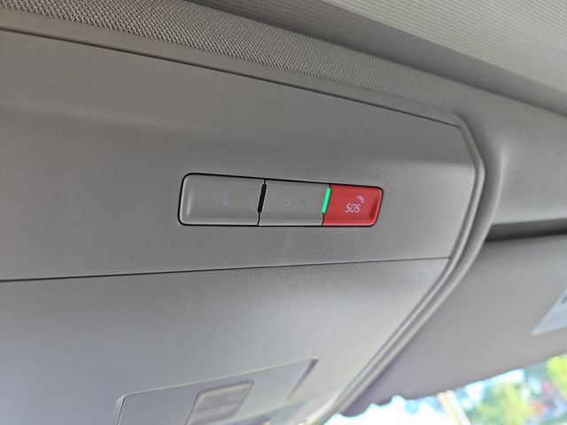 Used 2023 Volkswagen Atlas SE w/ Panoramic Sunroof Package FWD image 15