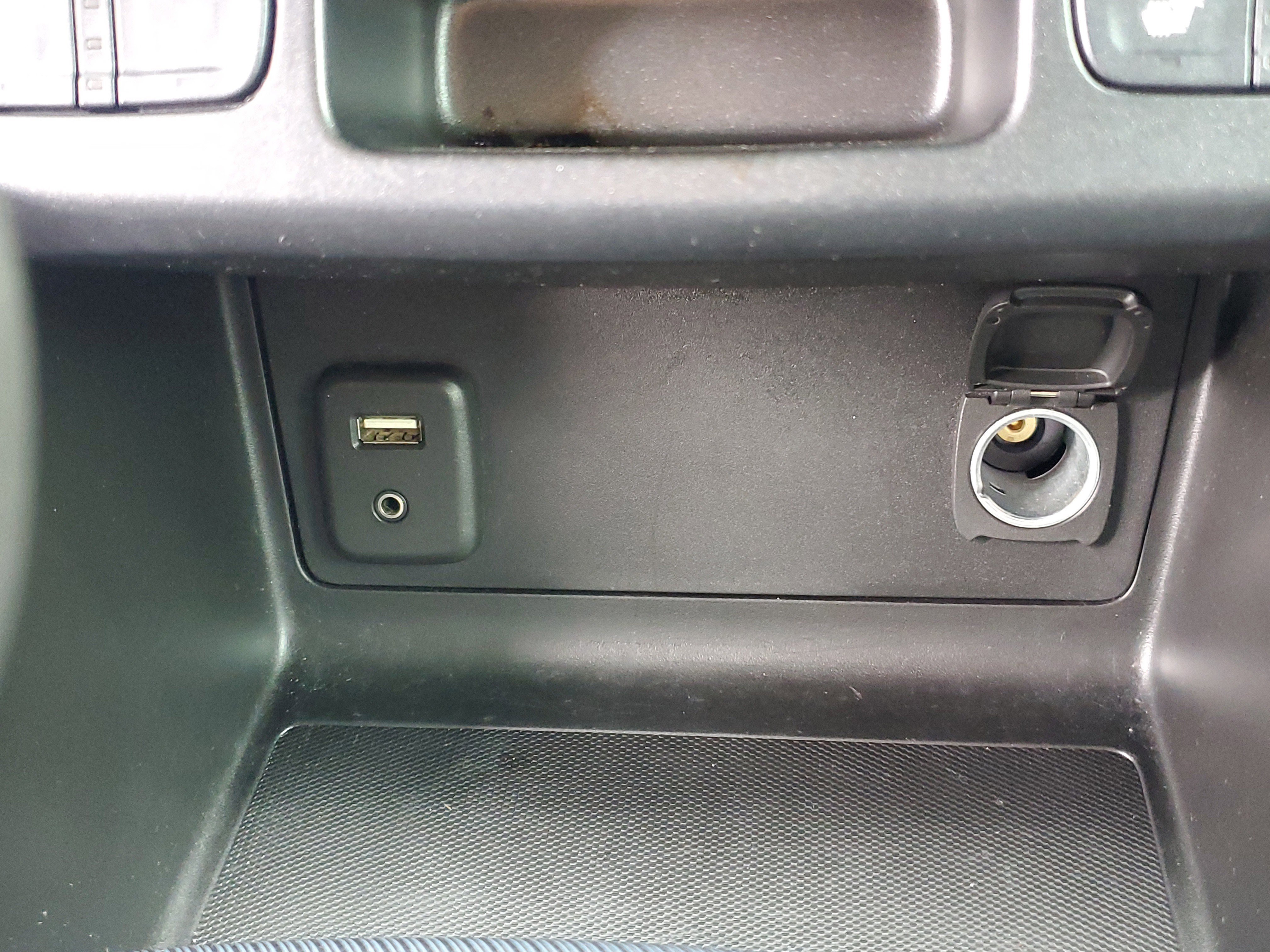 Used 2018 Chevrolet Colorado Z71 image 24