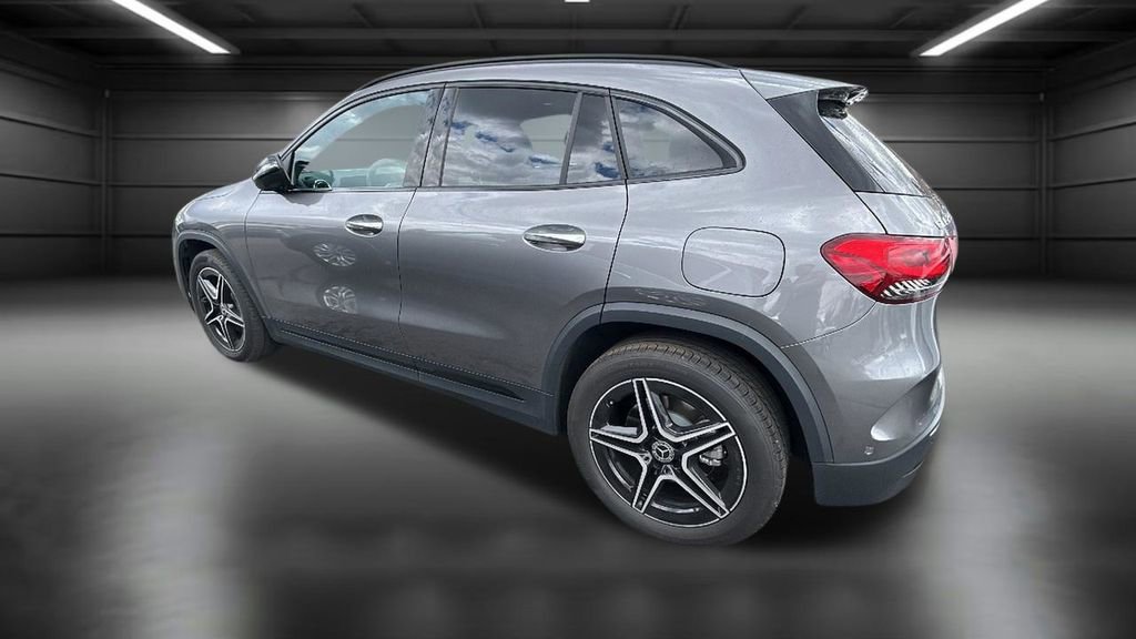 Used 2022 Mercedes-Benz GLA 250 4MATIC image 8