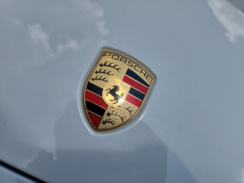 Certified 2020 Porsche Cayenne AWD/4WD image 11