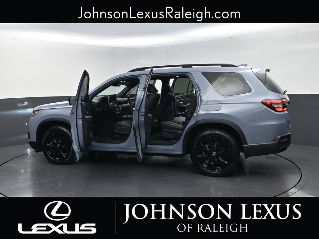 Used 2026 Honda Pilot Black Edition image 36
