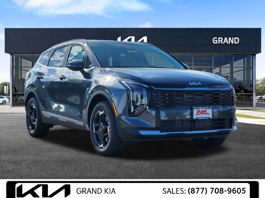 New 2026 Kia Sportage EX AWD/4WD image 2