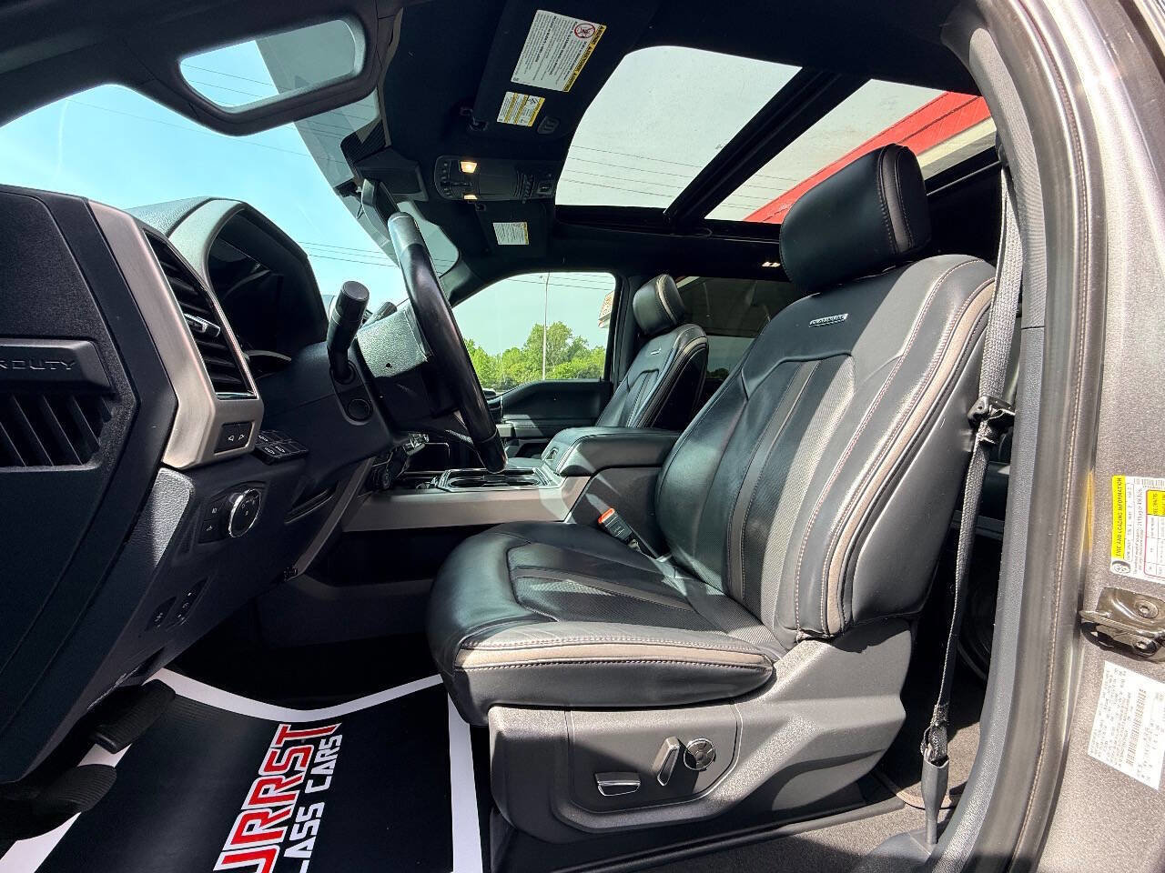 Used 2022 Ford F450 Platinum w/ FX4 Off-Road Package image 35