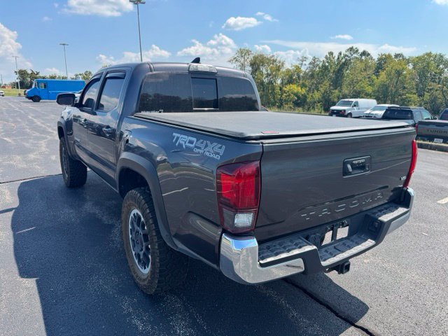 Used 2018 Toyota Tacoma TRD Off-Road AWD/4WD image 5